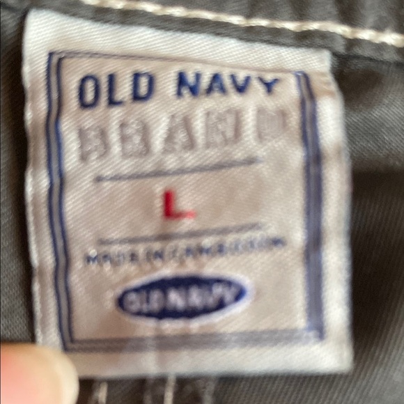 Old Navy Charcoal and Burgundy Men's Board Shorts - Picture 2 of 4